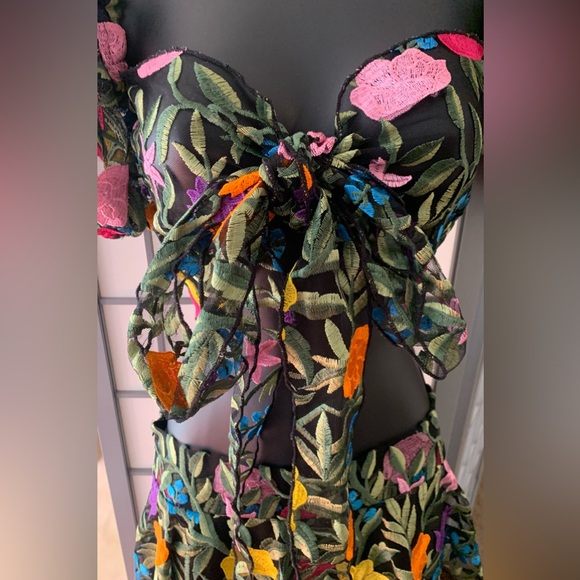 JLorraine(Top only) - Picture 3 of 8